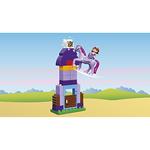 Конструктор LEGO DUPLO 10594 Sofia the First Софии Прекрасная: королевская конюшня 