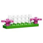 Конструктор LEGO DUPLO 10594 Sofia the First Софии Прекрасная: королевская конюшня 